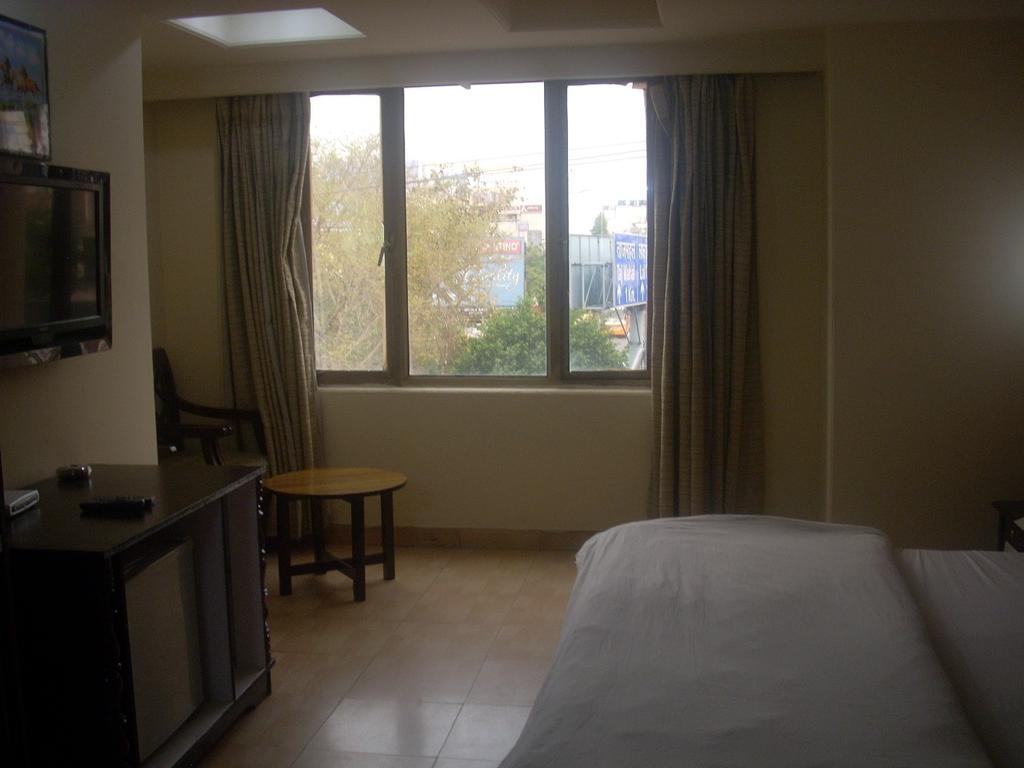 Hotel Ganga Ratan Agra  Bilik gambar