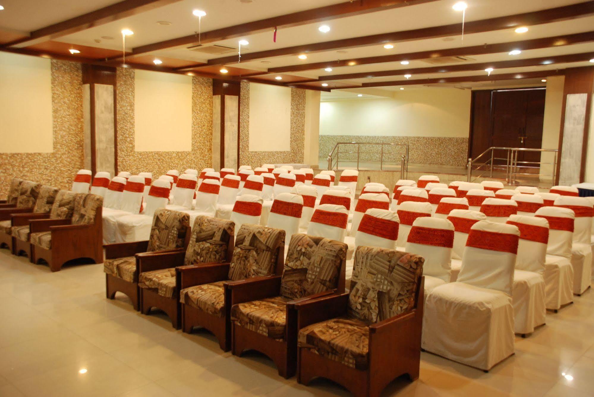 Hotel Ganga Ratan Agra  Luaran gambar