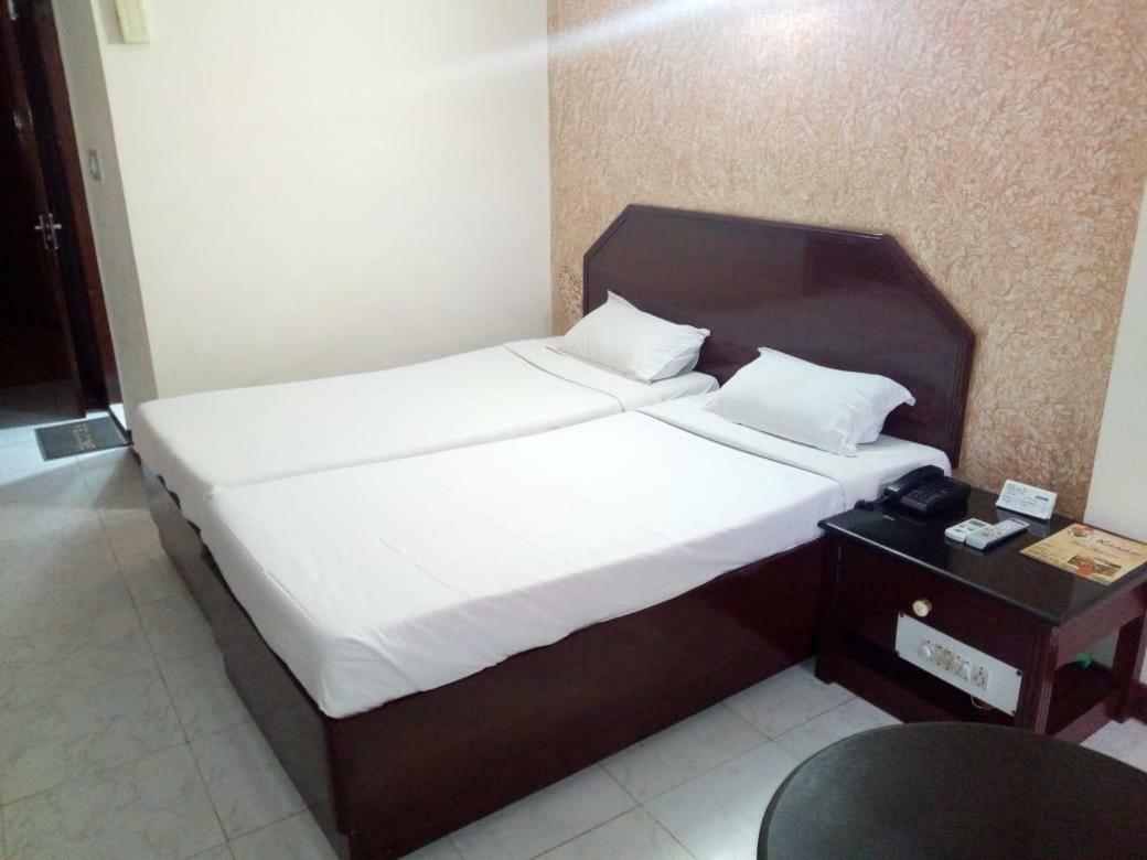 Hotel Ganga Ratan Agra  Luaran gambar